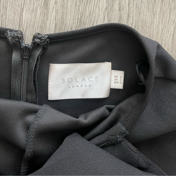 Solace London black plunge v neck midi dress size 2 - Picture 5 of 7